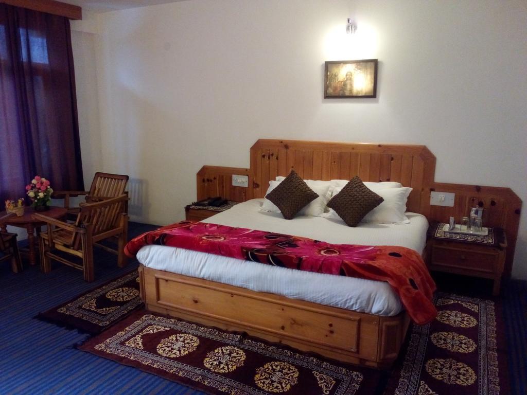 Akash Hills Hotel Манали Номер фото